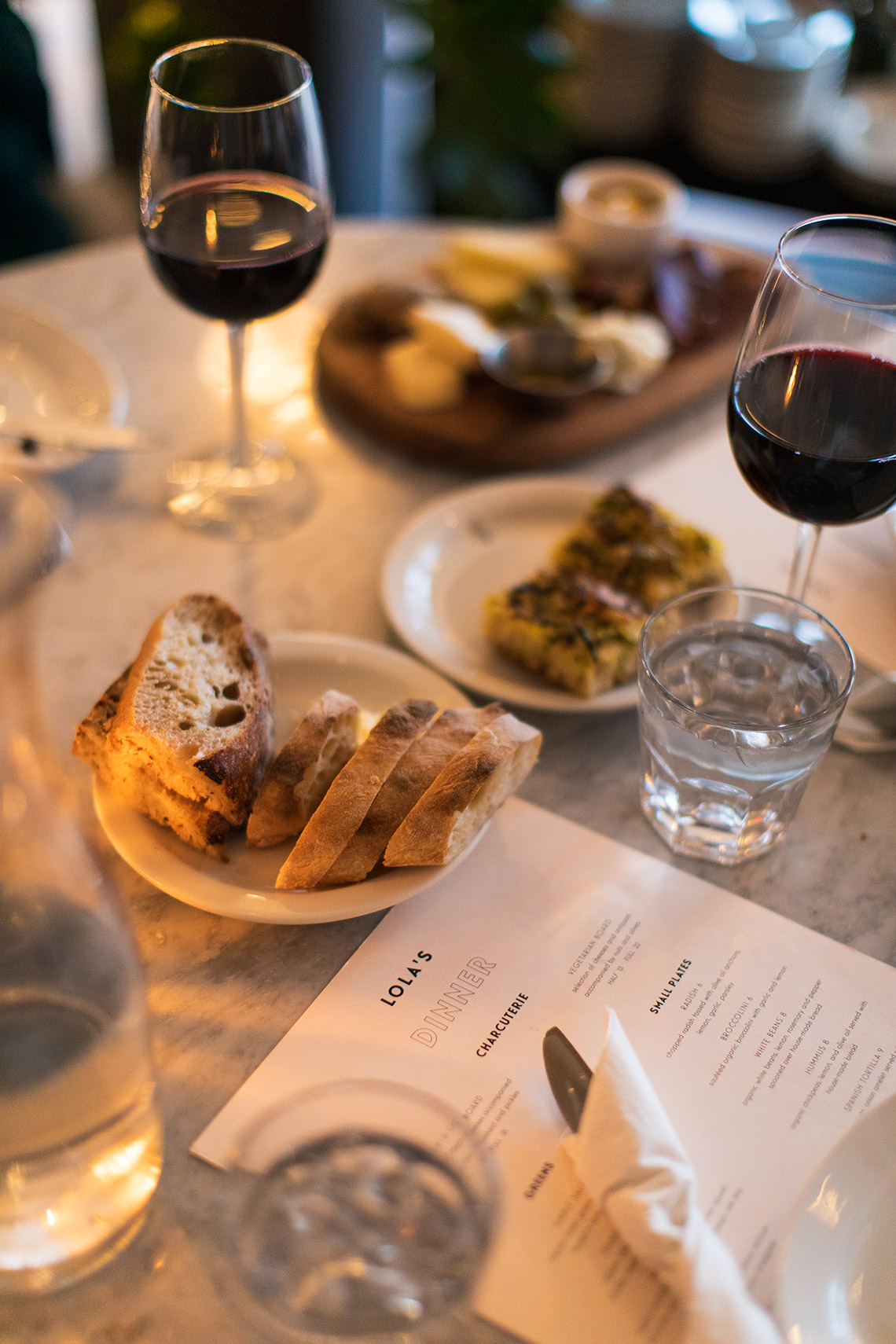 Dana Damewood Photography | Asheville North Carolina food photography Lolas 10
