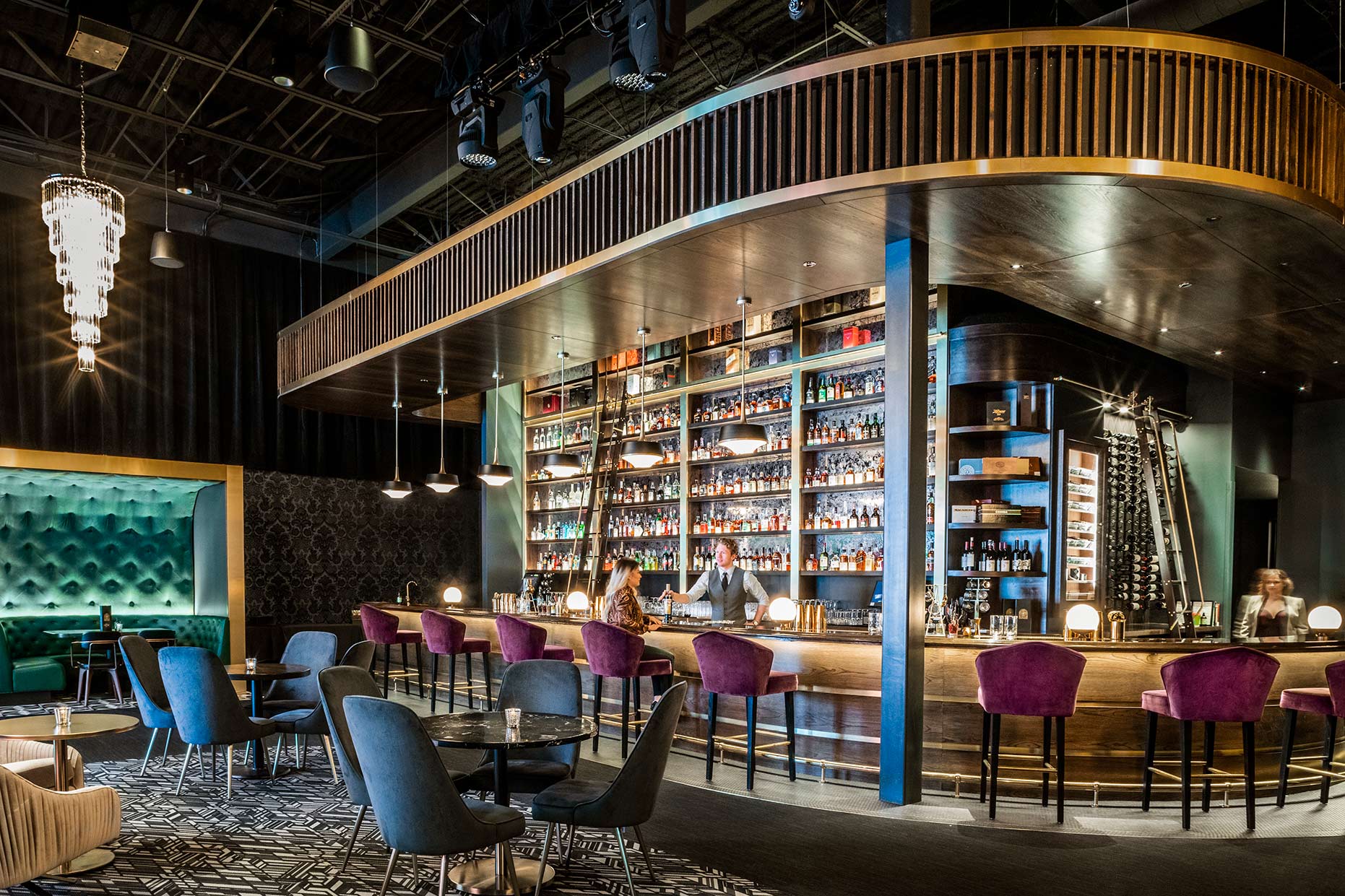 Dana Damewood Photography | Omaha Nebraska corporate photography omahainteriorarchitecture204